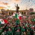Multitud de aficionados de la Selección Mexicana celebrando el Mundial 2026 en la glorieta de La Minerva en Guadalajara, Jalisco.