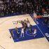 OG Anunoby, en la jugada que coronó una noche épica en el Garden.