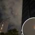 Captan extraña luz roja en Paseo de la Reforma un día antes del Mundial