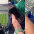 Aficionado lleva su propio alcohol al Mundial 2026 en su anforita.