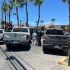 Policías acordonaron el estacionamiento de un supermercado cercano al Estadio Caliente.