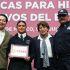 El secretario de Educación Pública, Mario Delgado y la gobernadora Delfina Gómez, encabezaron la entrega de 2 mil 650 becas para hijas e hijos de policías operativos del Estado de México