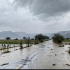 Protección Civil de Eloxochitlán ordenó el cierre preventivo del tramo Ilde-Cerrito de Tlacotepec debido al incremento en el nivel de la laguna.