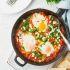 Receta de huevos ahogados en salsa roja
