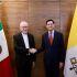 El jefe de la diplomacia vaticana fue recibido en la Base Aérea Militar No. 19 del Aeropuerto Internacional de la Ciudad de México (AICM) por el canciller Roberto Velasco.
