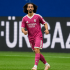 Marc Cucurella disputó sus primeros minutos como jugador del Real Madrid durante el triunfo ante Schalke 04.