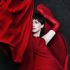 Anne Hathaway lució un corte de cabello como el que tenía en 2012.