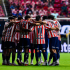 Jugadores de Chivas reunidos