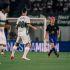 Pablo 'Gavi' abandona el campo tras sufrir una contusión en la rodilla durante el partido FC Barcelona vs Elche en el debut de LaLiga 2026/27.