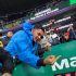 El aficionado que agredió a Miguel Herrera estuvo acompañado de fans del León