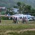 Helicóptero de rescate en zona de deslave en Nepal.
