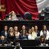 lanca Leticia Gutiérrez Garza, diputada del Partido Acción Nacional (PAN), durante su intervención en la sesión ordinaria de la Cámara de Diputados, acompañada por legisladores de su grupo parlamentario, entre ellos Margarita Zavala Gómez del Campo.