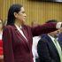 Ariadna Montiel Reyes extiende el brazo durante su protesta como representante de Morena ante el Consejo General del INE.