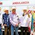 Alfonso Durazo, gobernador de Sonora, e integrantes de la tribu Yaqui.