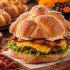 Hamburguesa de pan de muerto