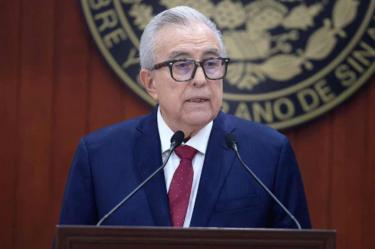 Rubén Rocha Moya destaca ante diputados locales avances en bienestar, economía y paz