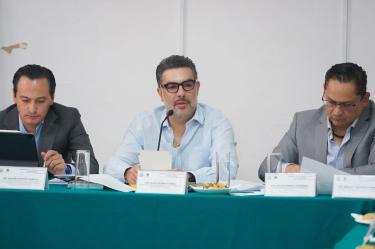 Jesús Sesma Suárez, coordinador del Partido Verde en el Congreso capitalino, presenta la iniciativa para crear una ley de atención gratuita e integral del cáncer en CDMX.