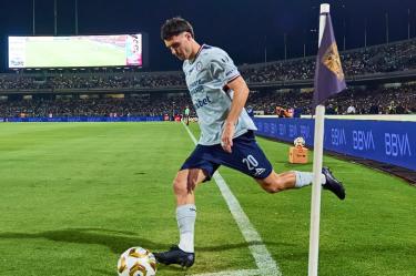 José Paradela tuvo que salir de cambio de la Final por una lesión