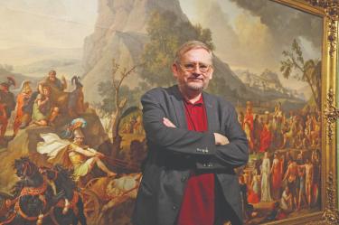 Jorge Reynoso Pohlenz, director del Museo Nacional de San Carlos en la exposición "El imaginario del cuerpo heroico y sus avatares".