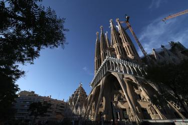 Vista de la Sagrada Familia, obra de Antoni Gaudí, en Barcelona.
