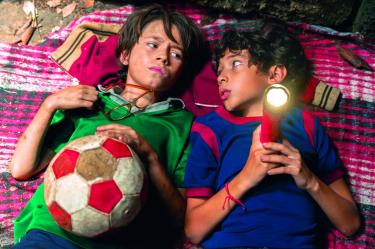 Yago Andreu, como Felipe, y  Aldo Emiliano Navarro, como Miguel.