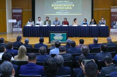 Esta herramienta recopila y procesa la información pública disponible en el sistema ComprasMX