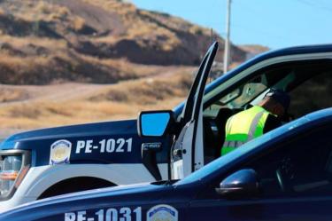 Cuatro hombres que viajaban en una camioneta Ford Escape fueron arrastrados por la corriente al intentar cruzar el Río Palmarejo, en el municipio de Chínipas, en Chihuahua