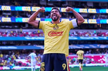 Henry Martín abrió el marcador en el Estadio Banorte.