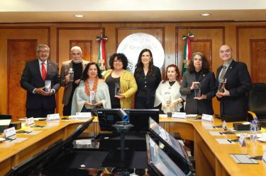 Kenia López Rabadán distinguió la labor artística de quienes definieron el primer cuarto de siglo mexicano.