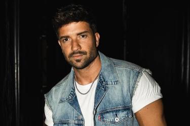 Pablo Alborán cancela concierto por neumonía grave