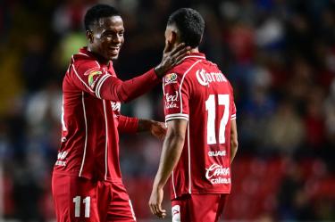Toluca derrota a Querétaro en la Jornada 5 del Apertura 2026; Helinho anotó golazo de tiro libre.