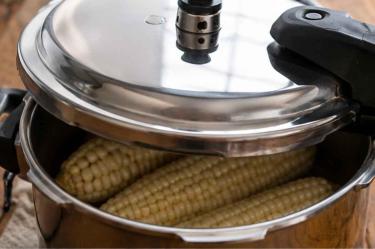 Cómo cocer elotes en olla exprés