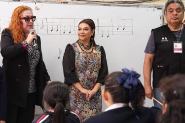 Clara Brugada entregó la rehabilitación de la primaria Dolores Correa Zapata en Cuauhtémoc, como parte de la inversión educativa de más de 14 mil mdp en CDMX.