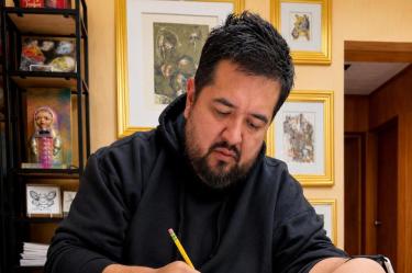 El artista plástico Ricardo Sanabria exhibe "Permanencia" en el Museo de la Ciudad de Cuernavaca.