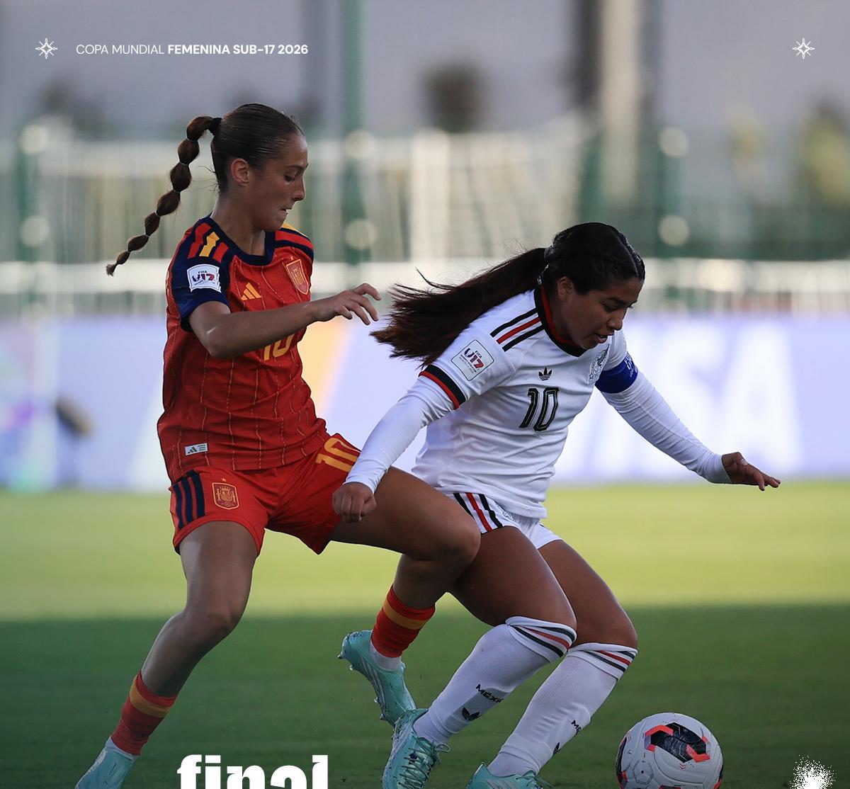 Selección mexicana femenil ante España en el mundial sub-17.