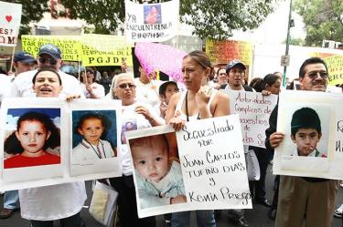Después de la desaparición de los menores de Casitas del Sur, sus familiares realizaron diversas manifestaciones; al día de hoy 12 ya han sido recuperados.