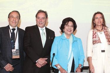Teresa Franco y Nuria Sanz, en la apertura del coloquio.