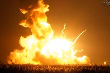 Culpa Estados Unidos a Rusia de explosión de cohete espacial