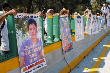 Los maestros continúan sus movilizaciones