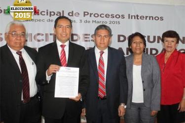 Indalecio Ríos Velázquez fungió en 2011 como edil suplente de Ecatepec una vez que Eruviel Ávila Villegas solicitó su licencia y separación del cargo para buscar la gubernatura.
