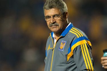 Ferretti asevera que nunca le faltó al respeto a Peñaloza. (Mexsport)