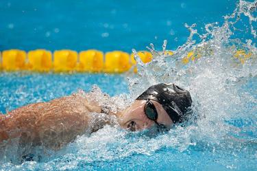 Katie Ledecky está imparable, nuevo récord mundial (Fotos: AP)