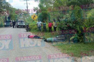 Dos jóvenes asaltantes murieron esta mañana cando después de robarle el bolso a una señora que salía del mercado público de la ciudad de Cárdenas