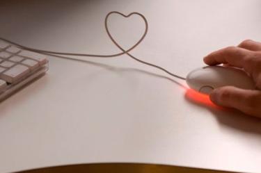Con la ayuda del comercio electrónico y tu creatividad podrás encontrar todo lo necesario para hacer del 14 de febrero un día inolvidable. Foto: Especial