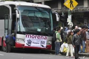 Al menos 750 transportes arribaron con simpatizantes de Morena a la Ciudad de México; destacan Oaxaca, Guerrero, Tabasco y Morelos