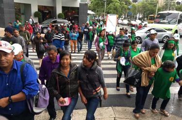 Varias marchas paralizan a la Ciudad de México. Fotos José Antonio García