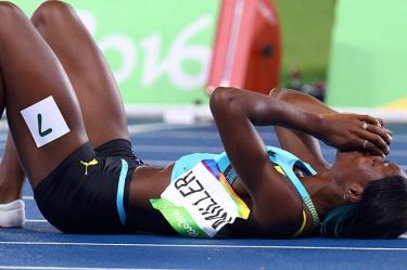 Me quedé en blanco, dice Shaune Miller tras épico ‘clavado’ (Fotos: Reuters)