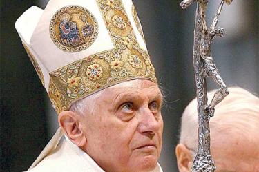 Benedicto XVI dijo que desbarató el grupo de “cabildeo gay” en el Vaticano. Foto: Archivo