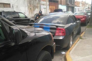 Los funcionarios se hacían pasar por agentes ministeriales quienes presuntamente les sembraban droga a las víctimas para después exigirles fuertes cantidades de dinero