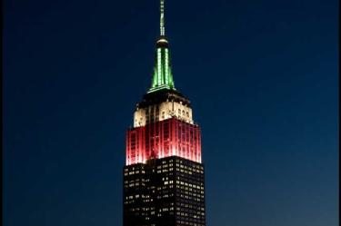 El edificio neoyorkino mostró su simpatía bilateral iluminándose a modo de festejo por las Fiestas Patrias en México